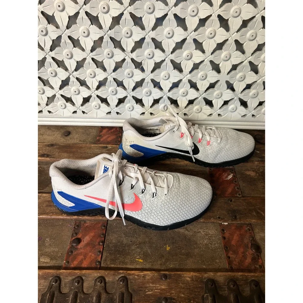 Nike Metcon 4 Mens Training Shoes White Blue Crimson BV1636-164 Size 12